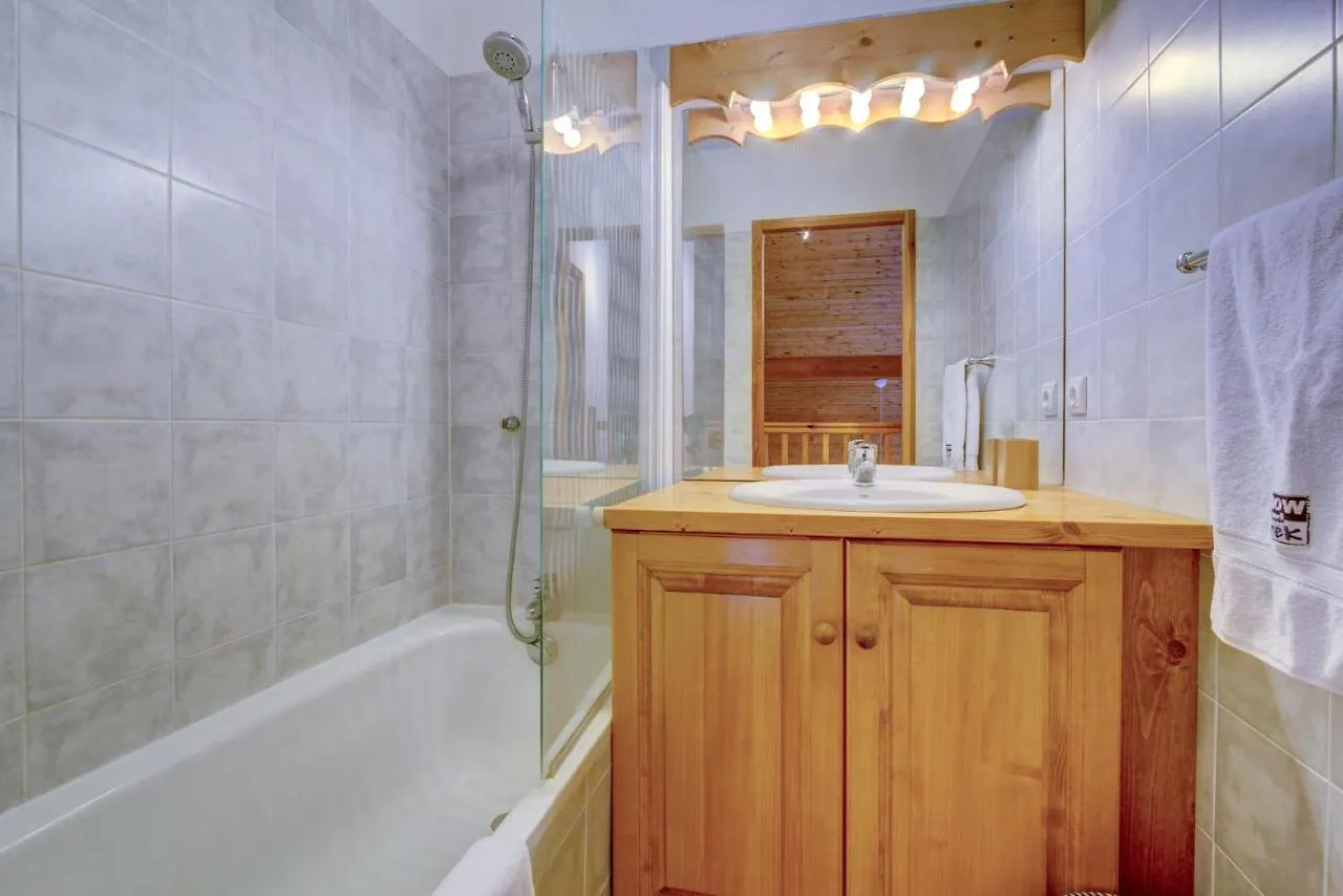 Les Aiguilles Apartment Morzine