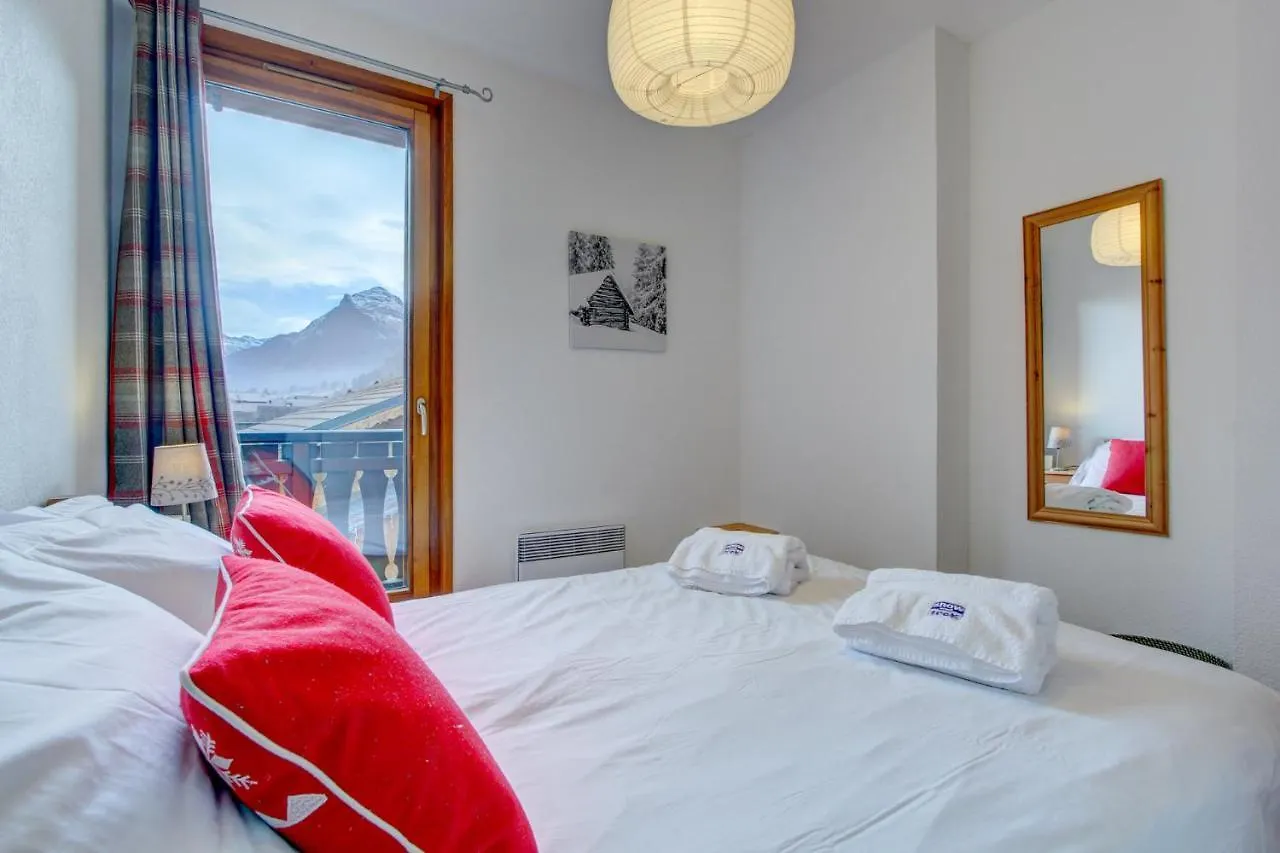 Les Aiguilles Apartment Morzine